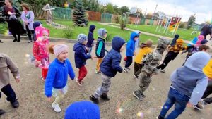 Веселая зарядка "Страны Детства" в честь международного дня защиты животных.