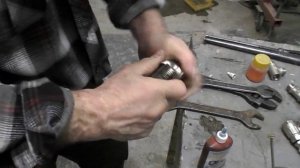 Свинцовый сурик и герметик анаэробный. Две эпохи.Герметизация резьбовых соединений в сантехнике.