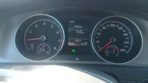Volkswagen Golf VII.  Изменение холостого хода при включении кондиционера