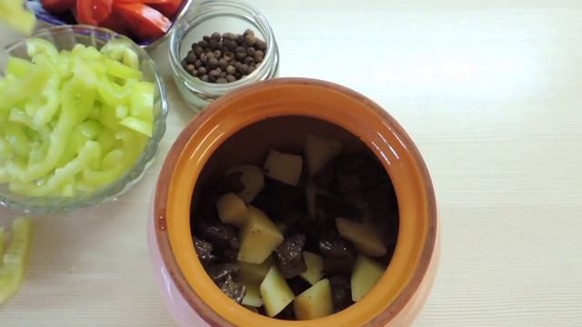 жаркое в горшочках с говядиной #еда #жаркое #горшочки #говядина #готовим дома #кулинария