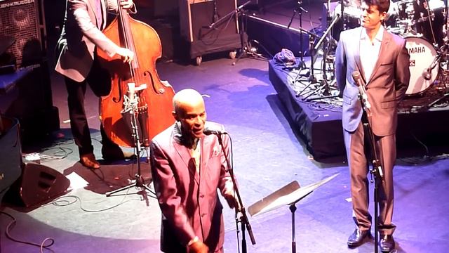 Jon Hendricks & Sachal Vasandani "In Walked Bud" @ Olympia (Paris) смотреть онлайн