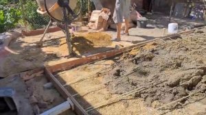 Ейск?Стройка нового курятника. Заливаем сплошной фундамент плиту. Рецепт - Курица на соли.