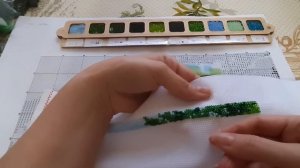 Организация и живой процесс вышивки бисером на твердой, чистой канве