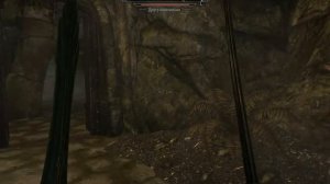 Скайрим где найти эбонитовый лук в начале игры