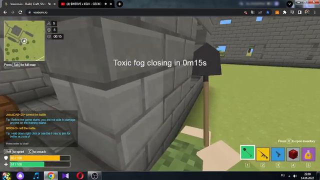 Играю в королевскую битву соло тащю игры Voxiom.io/Playing battle royale solo drag games смотреть онлайн