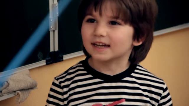 УПРЯМЫЙ МАЛЬЧИК смотреть онлайн