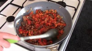 Индейка тушеная с овощами в томатном соусе. Как приготовить индейку вкусно.