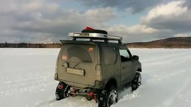 Suzuki Jimny Jb23 Snow drive дорога на г.Быкова Березняки смотреть онлайн
