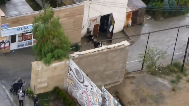 Bakı şəhəri , Badamdar qəsəbəsi .. Sunami смотреть онлайн