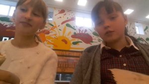 С подругой в кафе