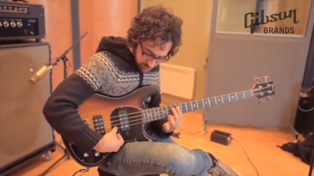 EB Bass | Comentario de Billy Fuller смотреть онлайн