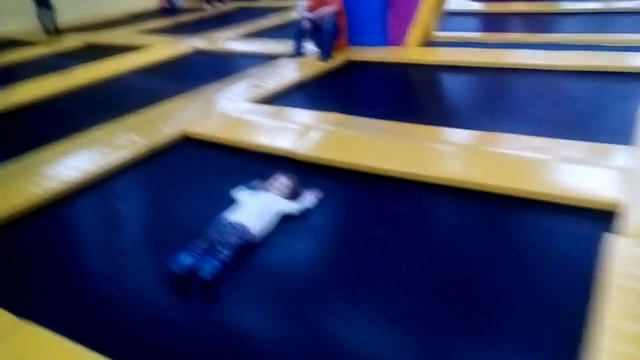 Место где были miss Katy и mister Max / что изменилось? смотреть онлайн