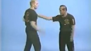 Дэн Иносанто - Джит Кун До - 2. Перехваты.