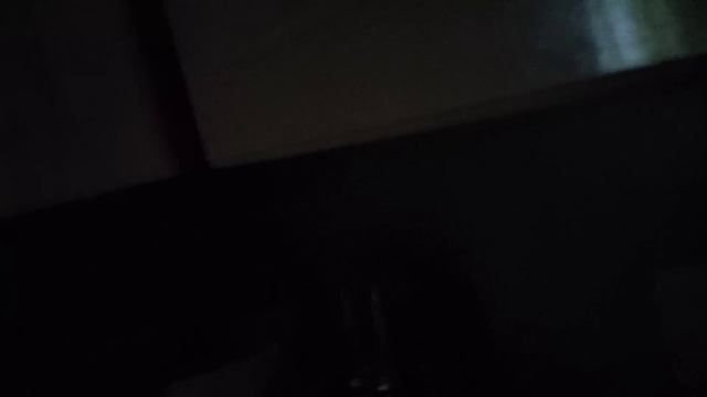 В гостях без хозяев/Все закрыла уезжаю смотреть онлайн