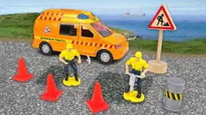 Машинки-помощники и дорожные работы минивэн, грузовик, фургон и лодка. Детские видео.mp4