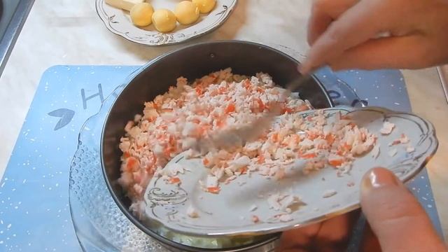 Нежнейший салат. САЛАТ с КРАБОВЫМИ ПАЛОЧКАМИ и ЯБЛОКОМ.