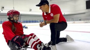 Мужественные следж-хоккеисты в рубрике «Недетский спорт» 🏒