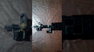 как сделать мини автомат p 90 из Лего ?