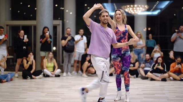 Arnaldes y Bri Bachata Fusion Demo ◆ Medio Loco - Jensen Hasir | Bachata 2023 смотреть онлайн