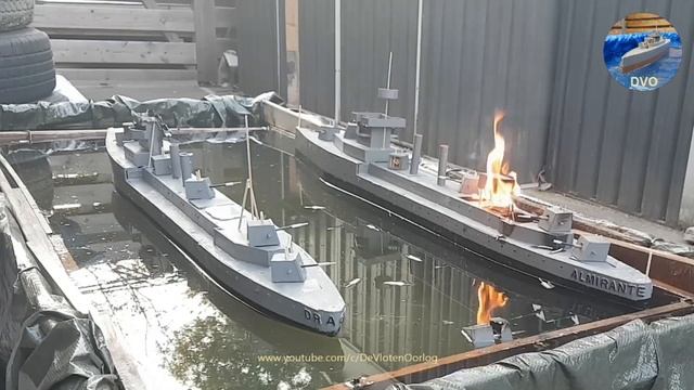 Wooden Model Ship On Fire And Sinking: Cruiser Dragon Versus Almirante Cervera смотреть онлайн