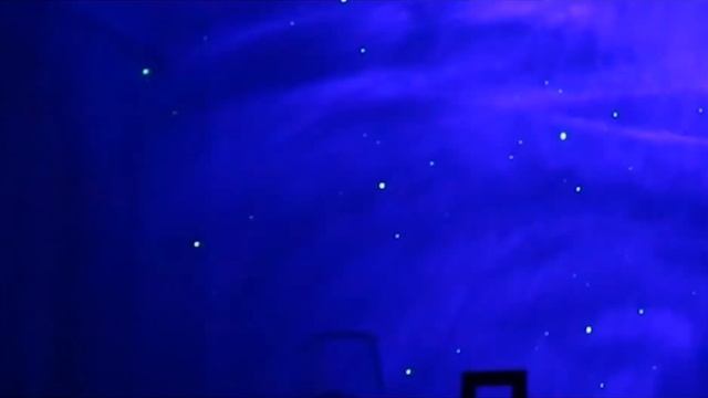 Умный проектор небесного сияния Aurora смотреть онлайн