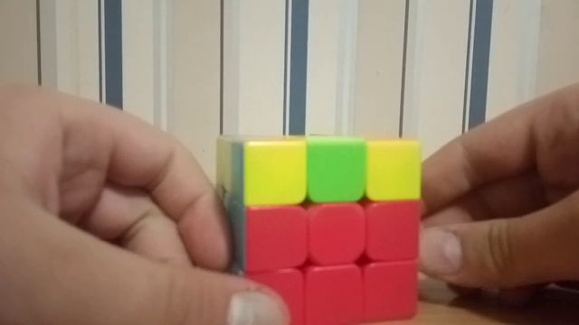 Как собирать кубик рубика 3Х3 для новичков. Сборка второго слоя и желтого креста | 3 часть смотреть онлайн