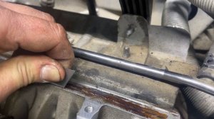 Снятие старого герметика пастели распредвалов двигателей EA888 GEN2 1.8-2.0 TSI