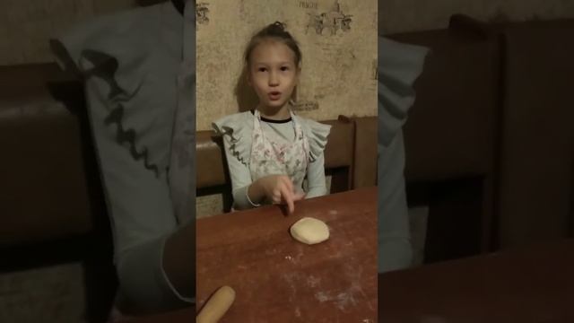 Очень простой рецепт/ХВОРОСТ ХРУСТЯЩИЙ смотреть онлайн