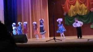 Танец "Раз, ладошка, два, ладошка", музыка Е. Зарицкой, слова И. Шевчука