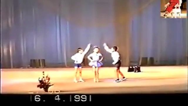 # 202       ?  ТАНЕЦ  "СКАКАЛКИ"    ?  DANCE "JUMP ROPE"