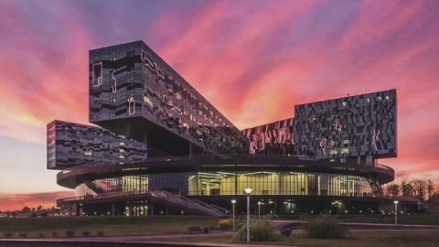 ПРО КОРПОРАТИВЫ