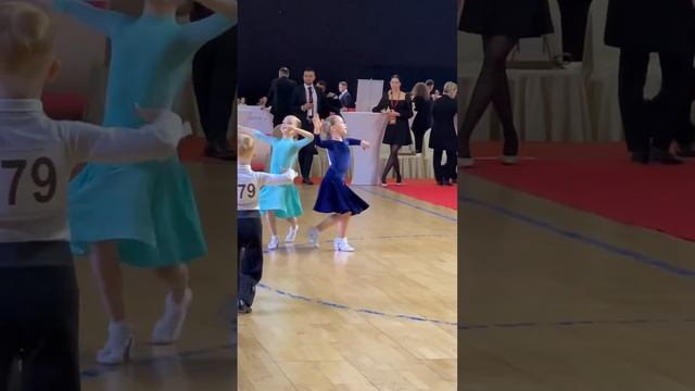 И такое бывает?#ballroomdance #бальныетанцы #ballroomdance #танцы #тренировки #детитанцы #dance