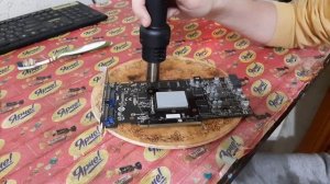 Не удачно выпаял память пояльной станцией из видеокарты Первый опыт