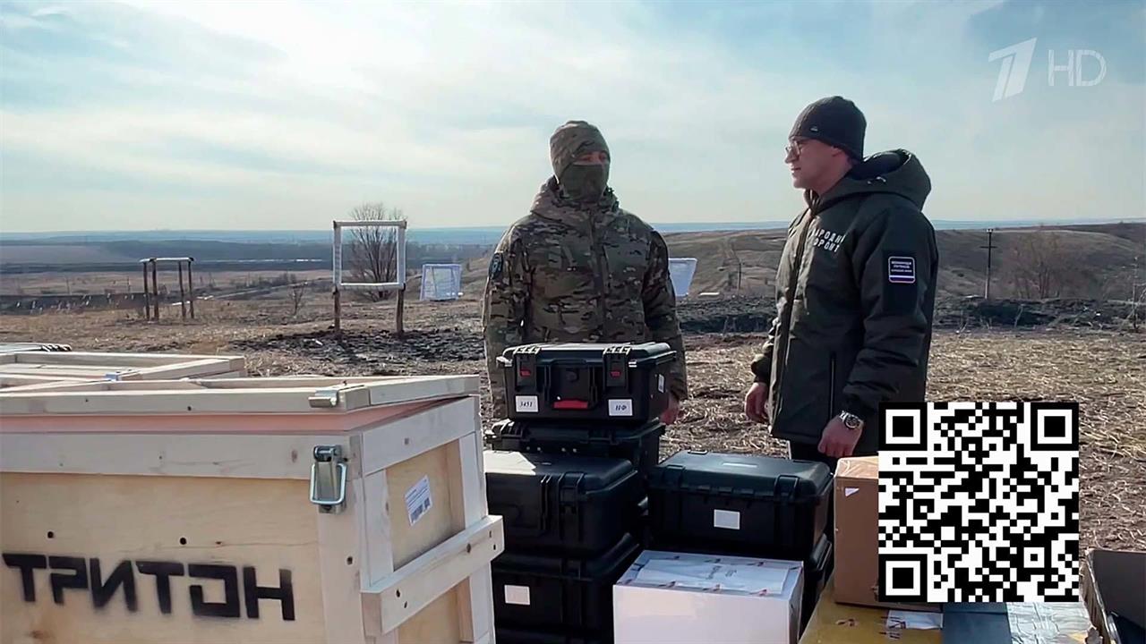 Военкор Первого канала Алексей Кручинин привез бойцам оборудование и БПЛА