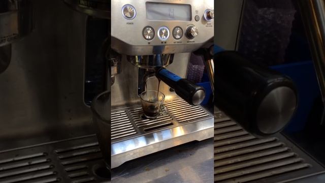 rattling noise, steam activating by itself - breville oracle 980xl - 2084 test смотреть онлайн