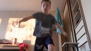 как танцевать брейкданс