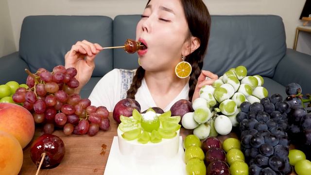 과일 파티 🍇 충북 영동 샤인머스캣 복숭아 직접 만든 탕후루 케이크 먹방 Fruit Platter Tanghulu Dessert Eating Mukbang ASMR Ssoyoun
