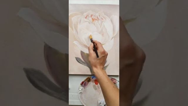 Кремовый пион маслом. Часть 2.