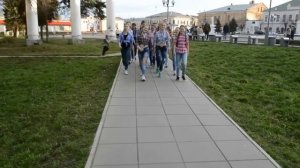 Мы маленькие дети.