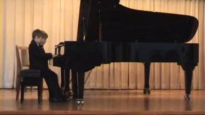 "Утро" из сюиты "Пер Гюнт"; "Традиції та сучасність"