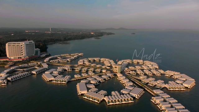 Lexis Hibiscus Port Dickson Ground and Aerial Tour 4k смотреть онлайн