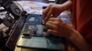 Разборка и замена термопасты ноутбука SAMSUNG 355V
