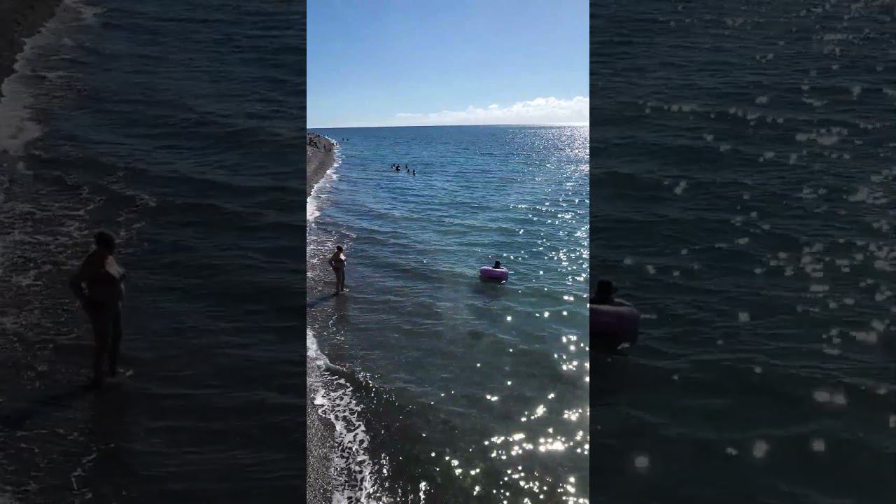 Доброе утро, ЛазаревскоеО погоде на 14 октября:Днём +19°...+21° Ясно☀️ #shorts #sochi смотреть онлайн