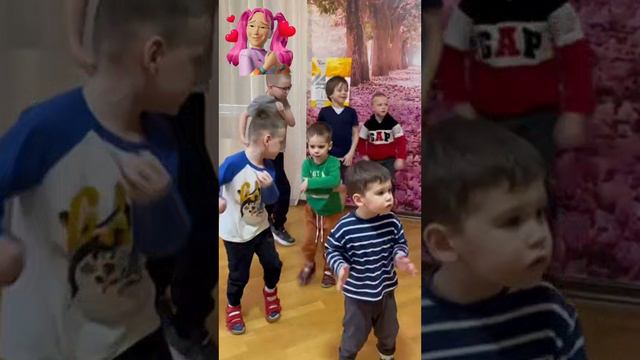 Детский сад Счастье -Танцуем под русские народные