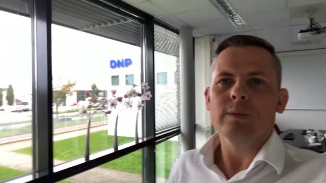 DNP's Versatility Defined Thermal Transfer Ribbon - V300 смотреть онлайн