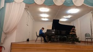 Э. Денисов «Багатель»