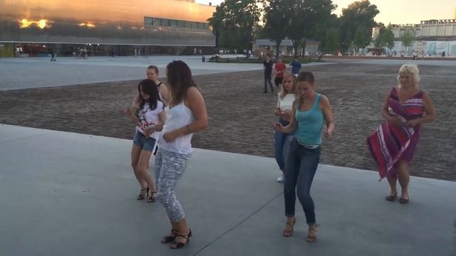 Kizomba Lady style смотреть онлайн