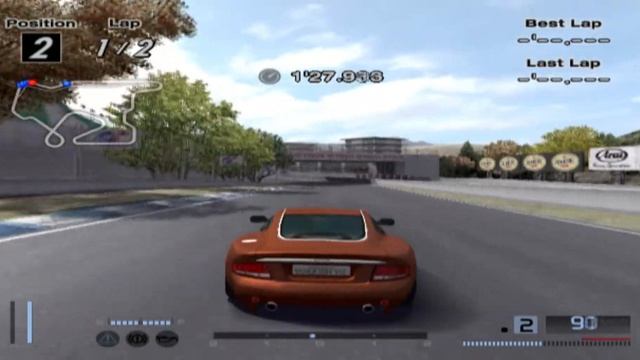 Гран Туризмо 4 (Онлайн Тест Версия) Астън Мартин Ванкуиш Геймплей смотреть онлайн