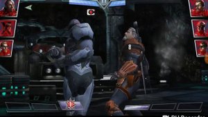 ПЕРВЫЕ БОИ! - INJUSTICE CODS AMONG US