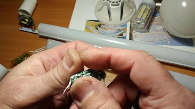 Ремонт длинной светодиодной лампы смотреть онлайн